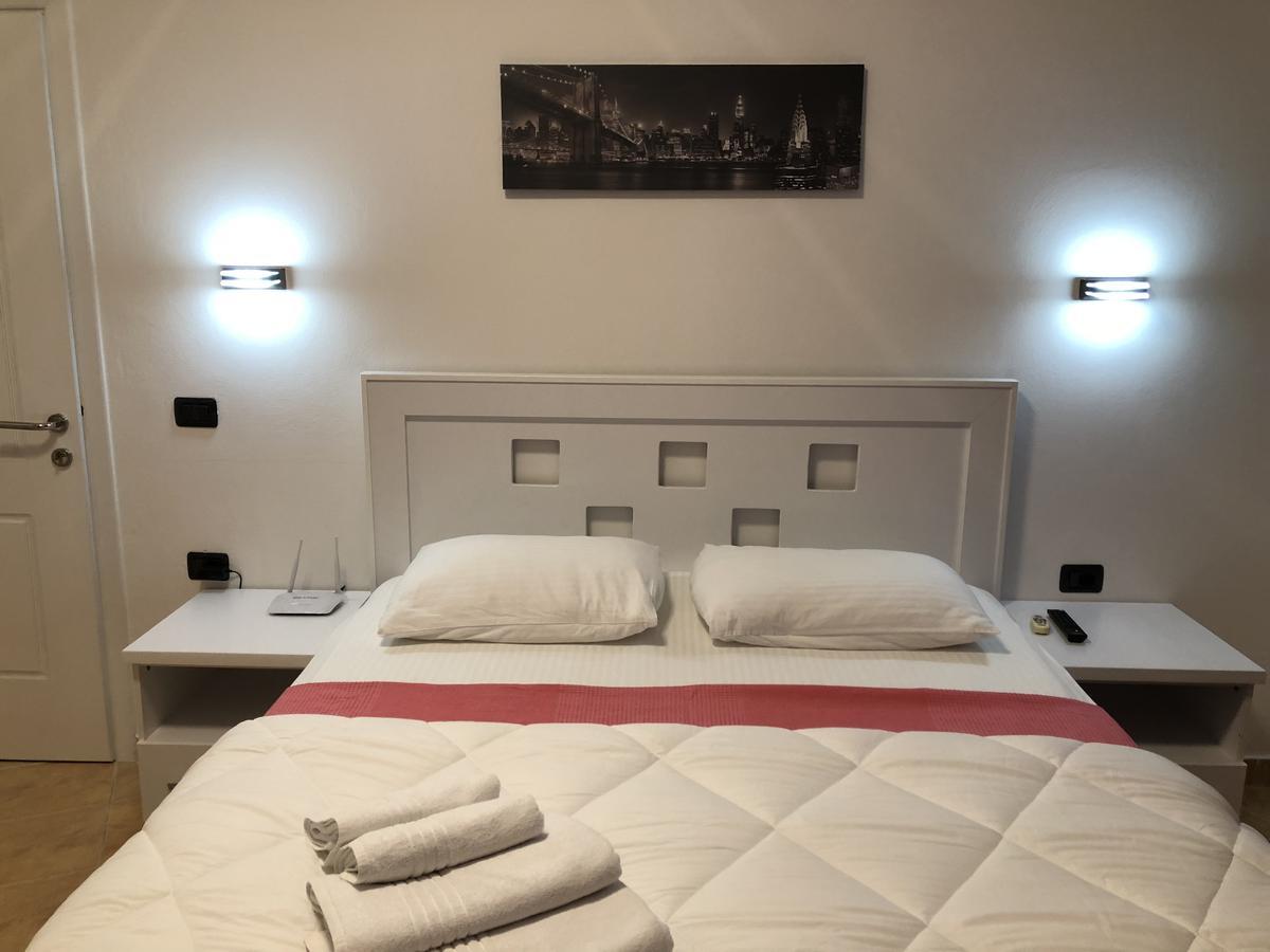 Envi Hotel Радиме Екстер'єр фото